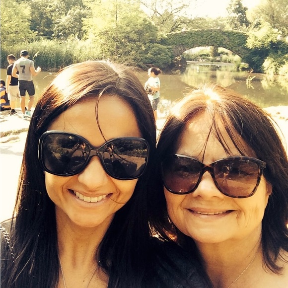 Meet your Posher, Anna - Picture 1 of 1